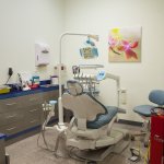 Picture of treatment chair in room