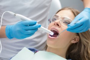 Example of patient with intraoral camera